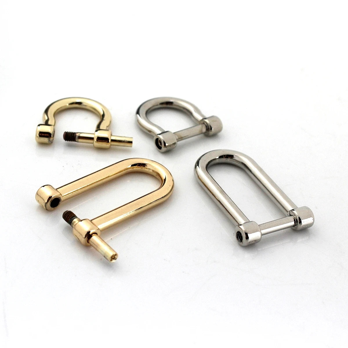 Stainless Alloy Staples Carabiner D Bow Shackle – Versatile Keychain and Belt Accessory