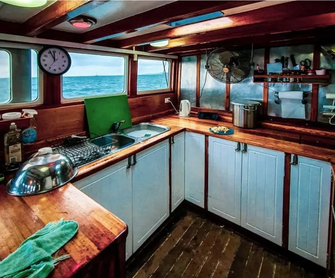 Cabin & Galley